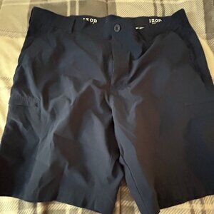 Men's golf shorts